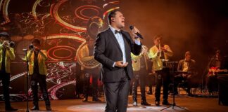 El Divo Vive: Juan Gabriel volvió a cantar en Monterrey… y nadie se quedó sentado