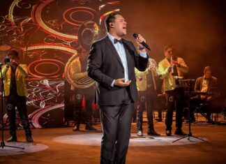 El Divo Vive: Juan Gabriel volvió a cantar en Monterrey… y nadie se quedó sentado